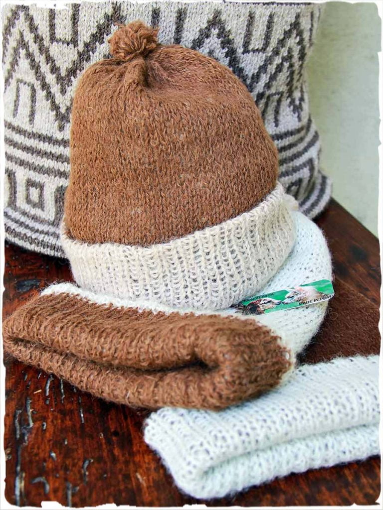 cappello di alpaca fatto a mano